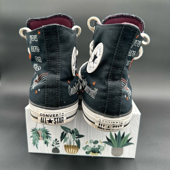 Converse - Picture 3 of 6